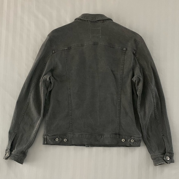 Giftable Men’s R&B Definitive Grey Denim Jacket - Picture 4 of 17